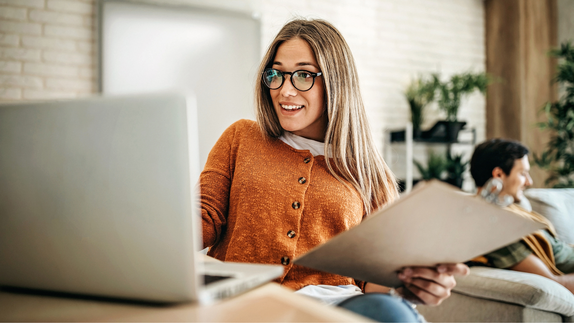 An image of a small business owner in Etobicoke Toronto who just completed a break even analysis for her growing company